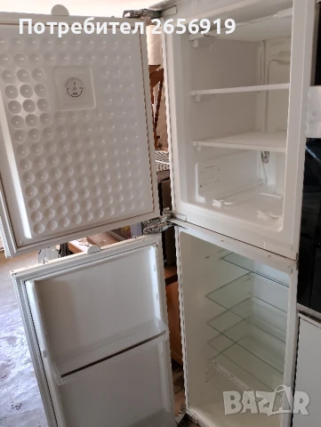 Малък фризер SIEMENS , снимка 3 - Фризери - 51241430