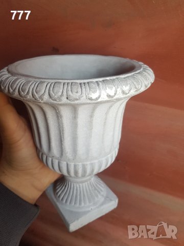 Бетонни саксии вази кашпи , снимка 2 - Саксии и кашпи - 43850643