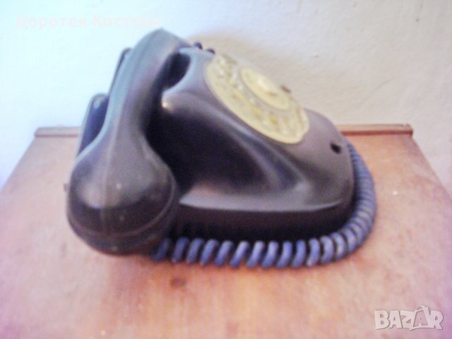 Стар телефон от бакелит, снимка 5 - Антикварни и старинни предмети - 38655149