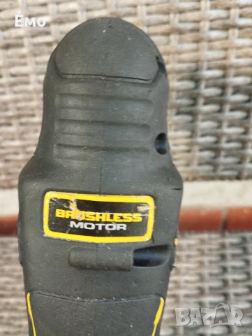 Мултитул Безчетков DeWALT DCS355N, снимка 5 - Други инструменти - 50915001