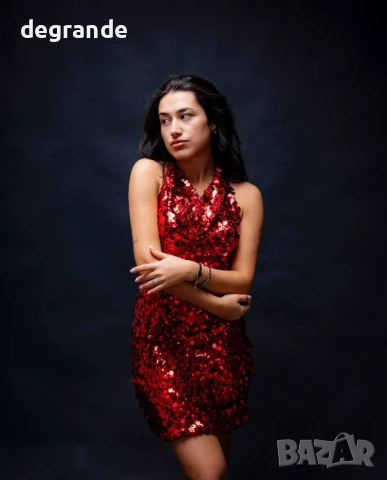 Червена блестяща рокля, снимка 3 - Рокли - 50944479