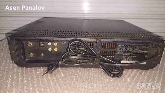 Hitachi  VT-P75 (GK) Не работи, снимка 3 - Плейъри, домашно кино, прожектори - 49737211