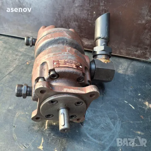 двусекционна хидравлична помпа, снимка 2 - Други машини и части - 50087037