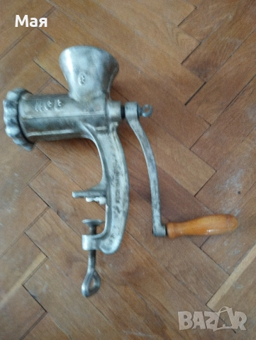 Метална машина за мелене на месо едновремешна метална № 8 , снимка 5 - Други - 51949808