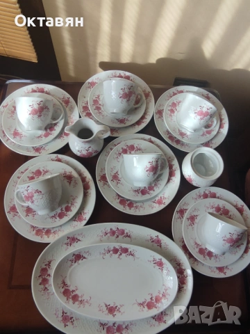 Порцеланов сервиз за чай,плато