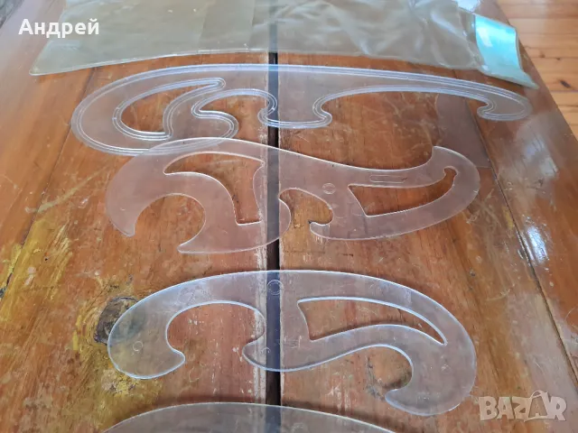 Комплект пластмасови кривки,уреди за чертане, снимка 3 - Антикварни и старинни предмети - 47270640