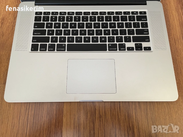 15.4' Retina Core i7 Apple MacBook Pro Mid 2015 16GB RAM/256GB SSD/Radeon R9/Бат 6ч, снимка 9 - Лаптопи за работа - 52086233