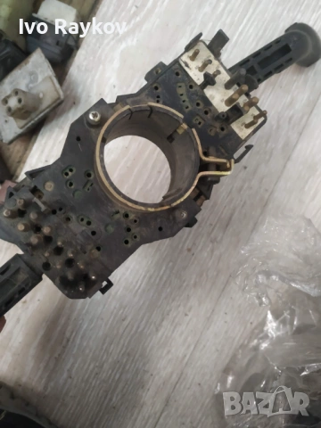 Превключвател на кормилната колона за Audi A4 , 4D0953513, снимка 3 - Части - 53110222