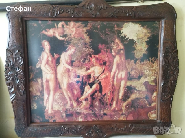 Голям гоблен в рамка.