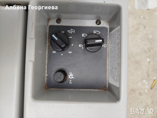 Хладилник Dometic на 12/220 V- gaz -41 литра, снимка 5 - Хладилници - 53301185