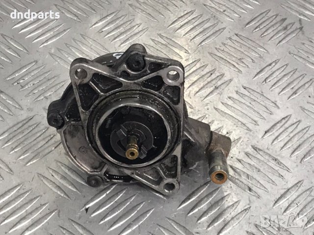  Вакуум помпа Audi A8,2.5TDI,2000г.
