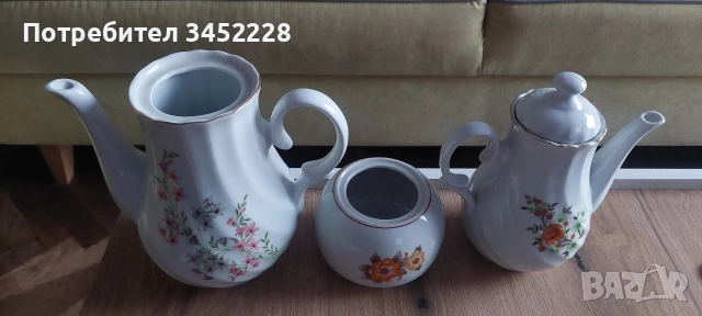 порцелан България две кани и захарница за колекционери , снимка 2 - Антикварни и старинни предмети - 52838936