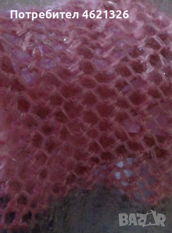 Шал, ажурен, ръчно плетиво, 3 цвята, мохер, пайети, мек и топъл, с подарък огледалце, снимка 4 - Шалове - 52481654