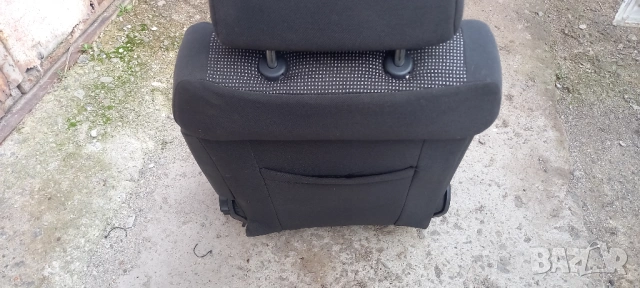 Шофьорска седалка Opel Astra H, снимка 3 - Части - 53581574