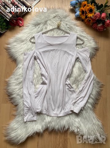 Блуза с голи рамена, снимка 1 - Блузи с дълъг ръкав и пуловери - 32852396