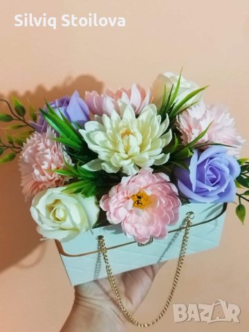 ‼️Ново‼️Страхотни свежи чантички със сапунени цветя за предстоящия 8 ми март и не само🌷, снимка 8 - Подаръци за жени - 43985422