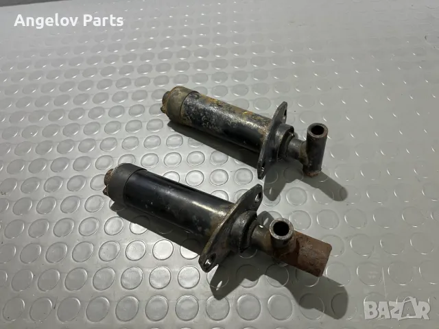 Буферите на предната броня за BMW E30 (троен стоп)