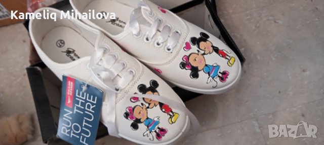 Спортни обувки с Мики и Мини , снимка 4 - Кецове - 36589156