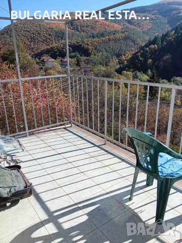 Продавам къща, снимка 3 - Къщи - 52357906