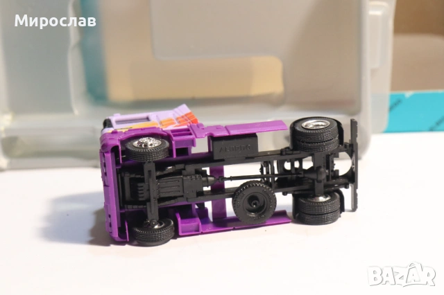 ALBEDO H0 1/87 RENAULT MAGNUM МОДЕЛ КОЛИЧКА КАМИОН ВЛЕКАЧ , снимка 7 - Колекции - 53606896