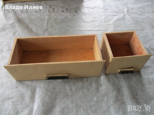 Аптечка домашна дървена винтидж за окачване на стената, снимка 11 - Кутии за съхранение - 31583008