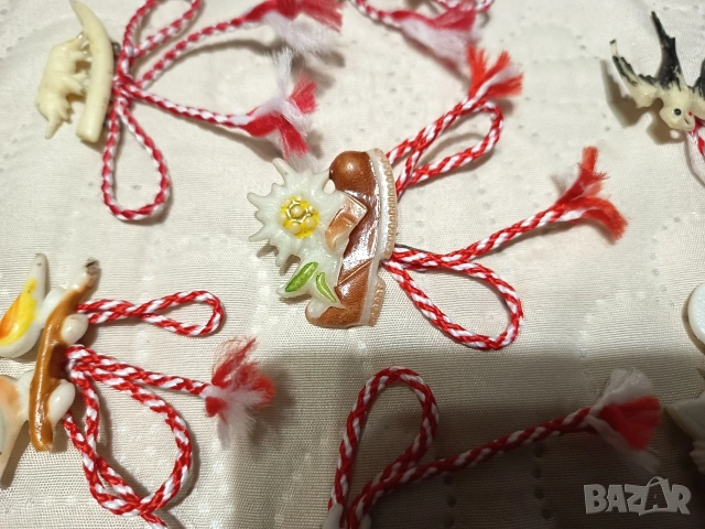 Ретро мартеници , снимка 5 - Български сувенири - 53473556