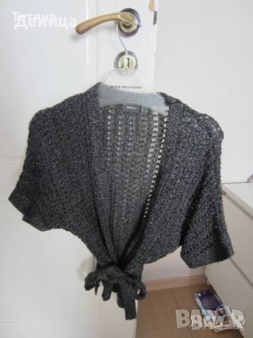 Плетена жилетка 