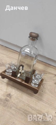 Комплект бутилка с шотове 