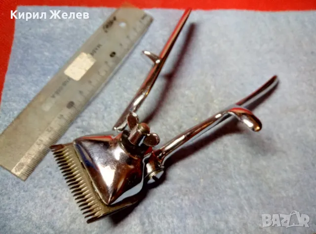 MADE in CHINA Стара МАШИНКА За ПОДСТРИГВАНЕ КЛАСИЧЕСКИ РЕТРО МОДЕЛ За КОЛЕКЦИЯ 48325