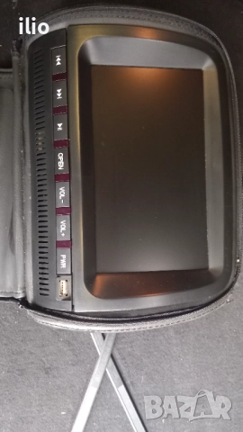 Монитор за седалка на кола.