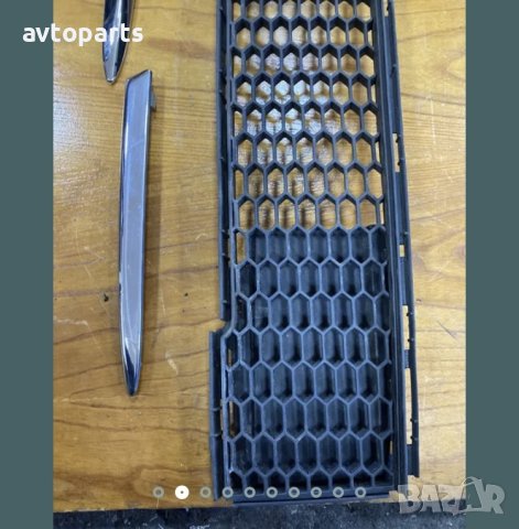 Fiat 500 coupe 2011година Решетка и лайсни в предна Броня, снимка 2 - Части - 40380641