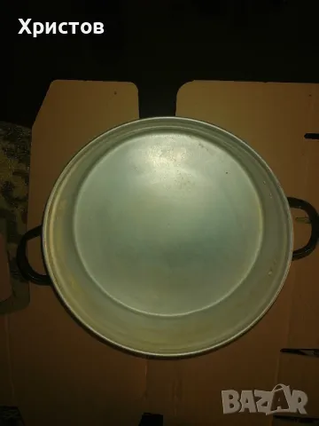 Продавам тава