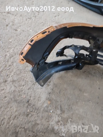 Броня предна оригинална Renault capture  face 17-19, снимка 5 - Части - 50796333