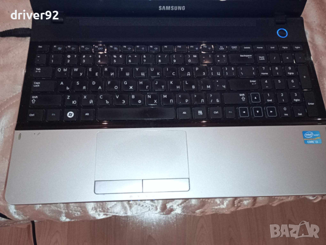 Samsung 300e и3 процесор 6 гб рам 500 гб хард 15.6 инча с уиндоус 10, снимка 7 - Лаптопи за дома - 44905612