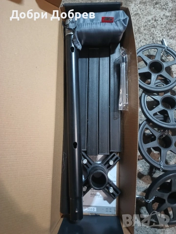 Стойка за джанти с гуми + аксесоари, снимка 2 - Аксесоари и консумативи - 53309132