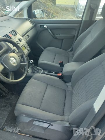 VW Touran 1.6 FSI на части !!!, снимка 11 - Автомобили и джипове - 43659795