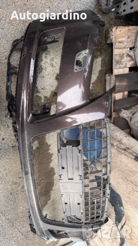 Предна Броня за Audi Q7 - 2010 - 2015, снимка 3 - Части - 52297507