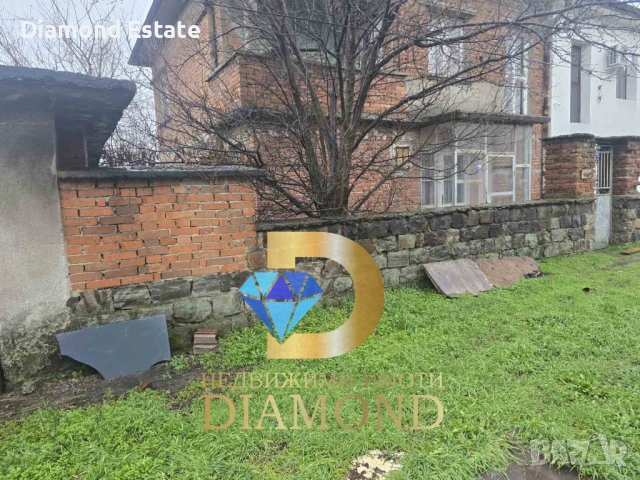 Двуетажна къща в Димитровград, кв. Черноконево, снимка 4 - Къщи - 53468753