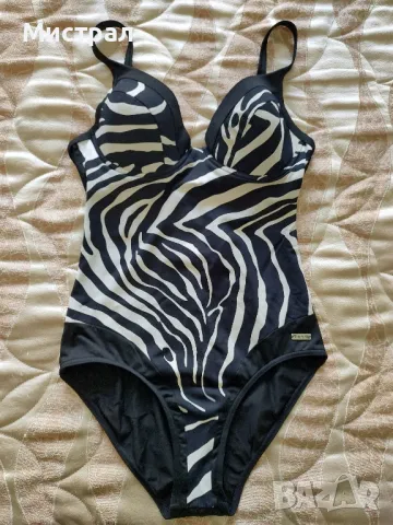 Цял бански Triumph 