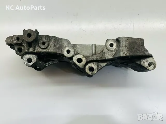 Бракет за алтернатор за BMW БМВ 1 серия F20 F21 116d N47D20C 8506863-05 2014, снимка 3 - Части - 48334465