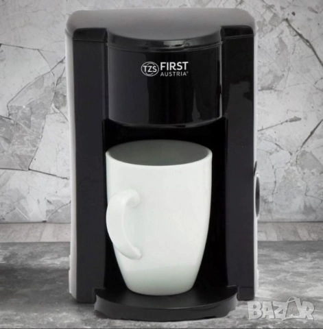Кафемашина FIRST - Вашият ежедневен партньор за перфектното кафе
