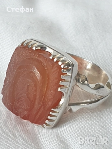 Сребърен пръстен с гема карнеол