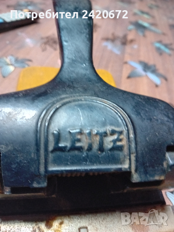 стар  военен  перфоратор, снимка 1