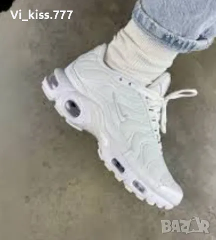Нови обувки Nike air max Tn , снимка 10 - Маратонки - 49582056