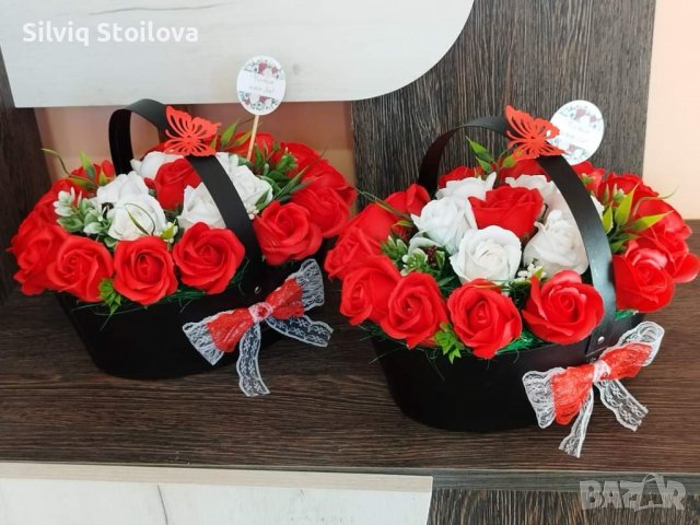Кошници със сапунени цветя, снимка 1 - Подаръци за жени - 39594734