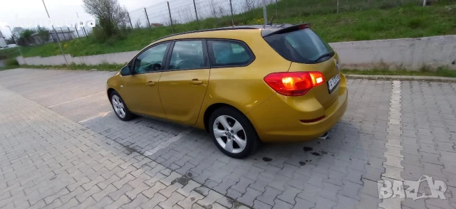 Опел астра га бензин 2012 opel astra j, снимка 6 - Автомобили и джипове - 50508830