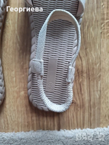 Продавам дамски сандали., снимка 5 - Сандали - 51234546