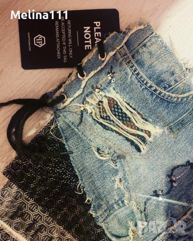 Дънкови панталонки Philipp Plein , снимка 2 - Къси панталони и бермуди - 38164078