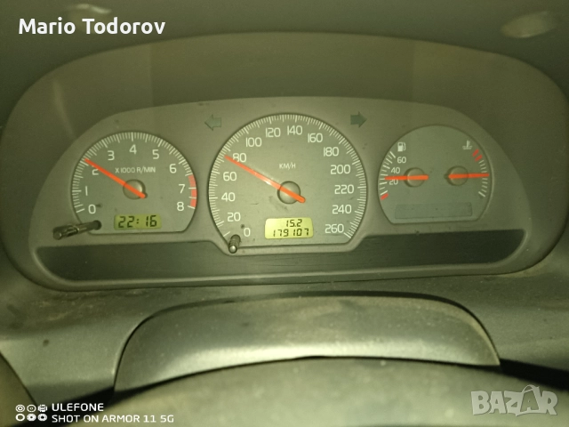 Volvo v40 1.8 бензин НА ЧАСТИ !!, снимка 9 - Автомобили и джипове - 52875675