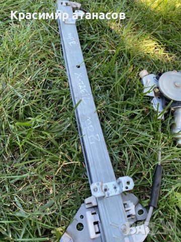 Машинка ел. стъкло предно дясно за Нисан Х-трейл.Т30.80730 89913, снимка 2 - Части - 37677139